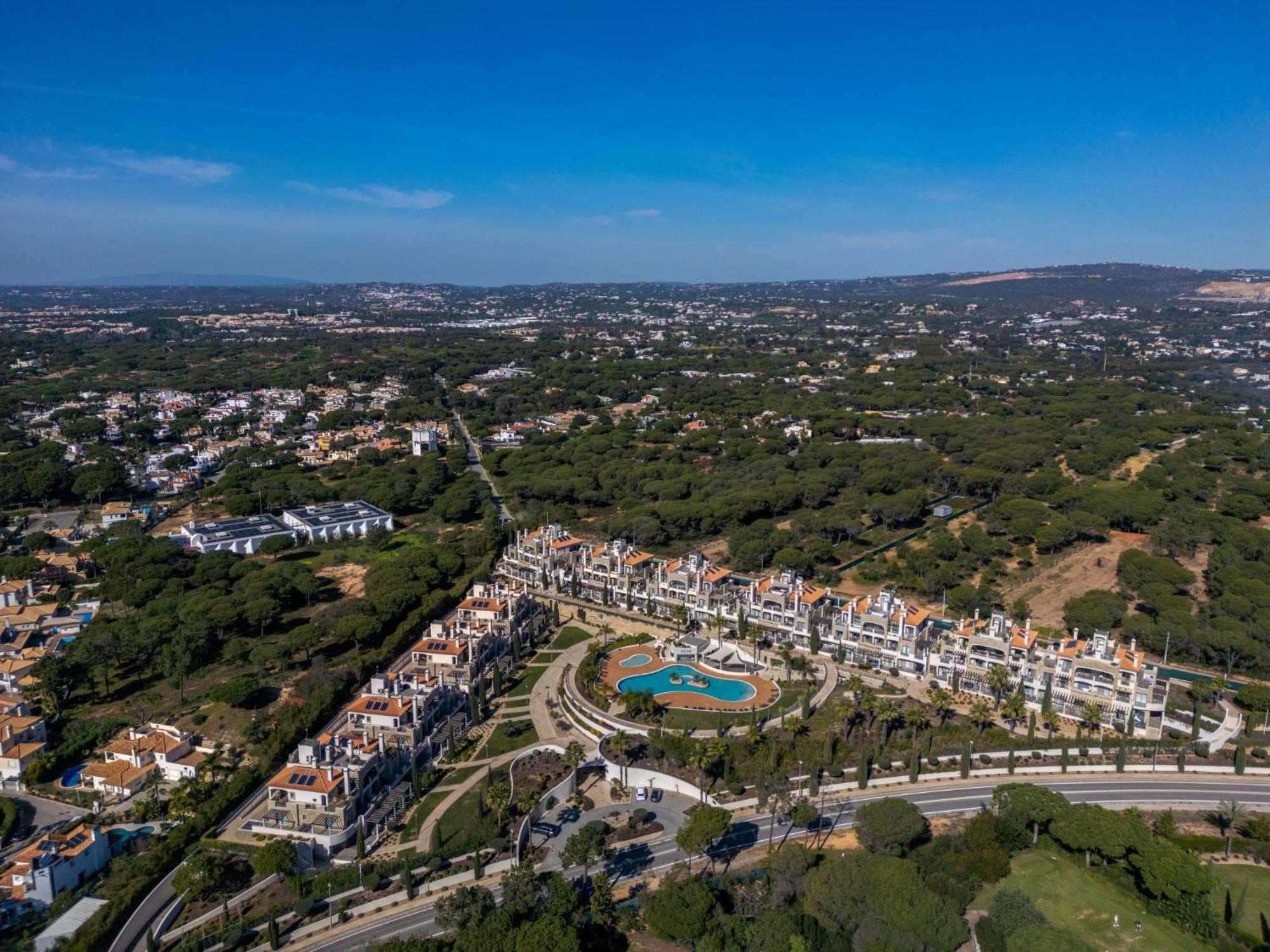 Pine Hills Perola By Interhome Vilamoura