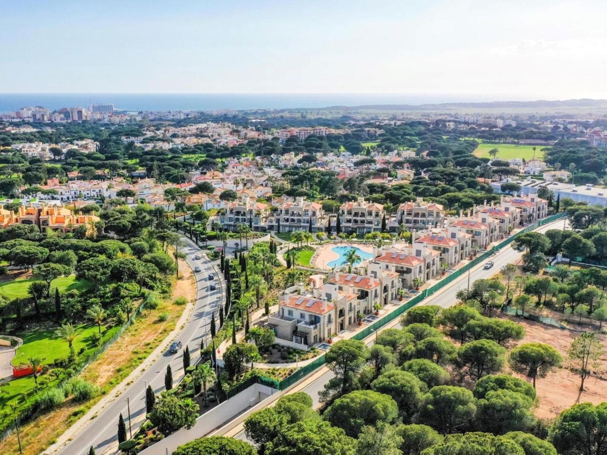 Pine Hills Perola By Interhome * Vilamoura